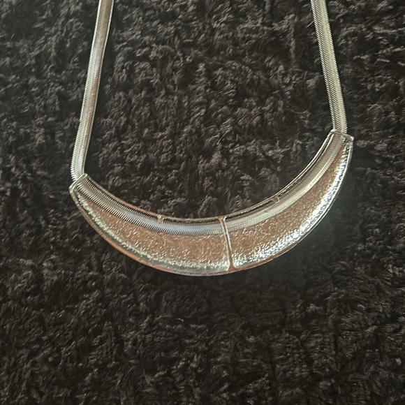 Metal Statement Necklace- Catherines NWT - Picture 3 of 6